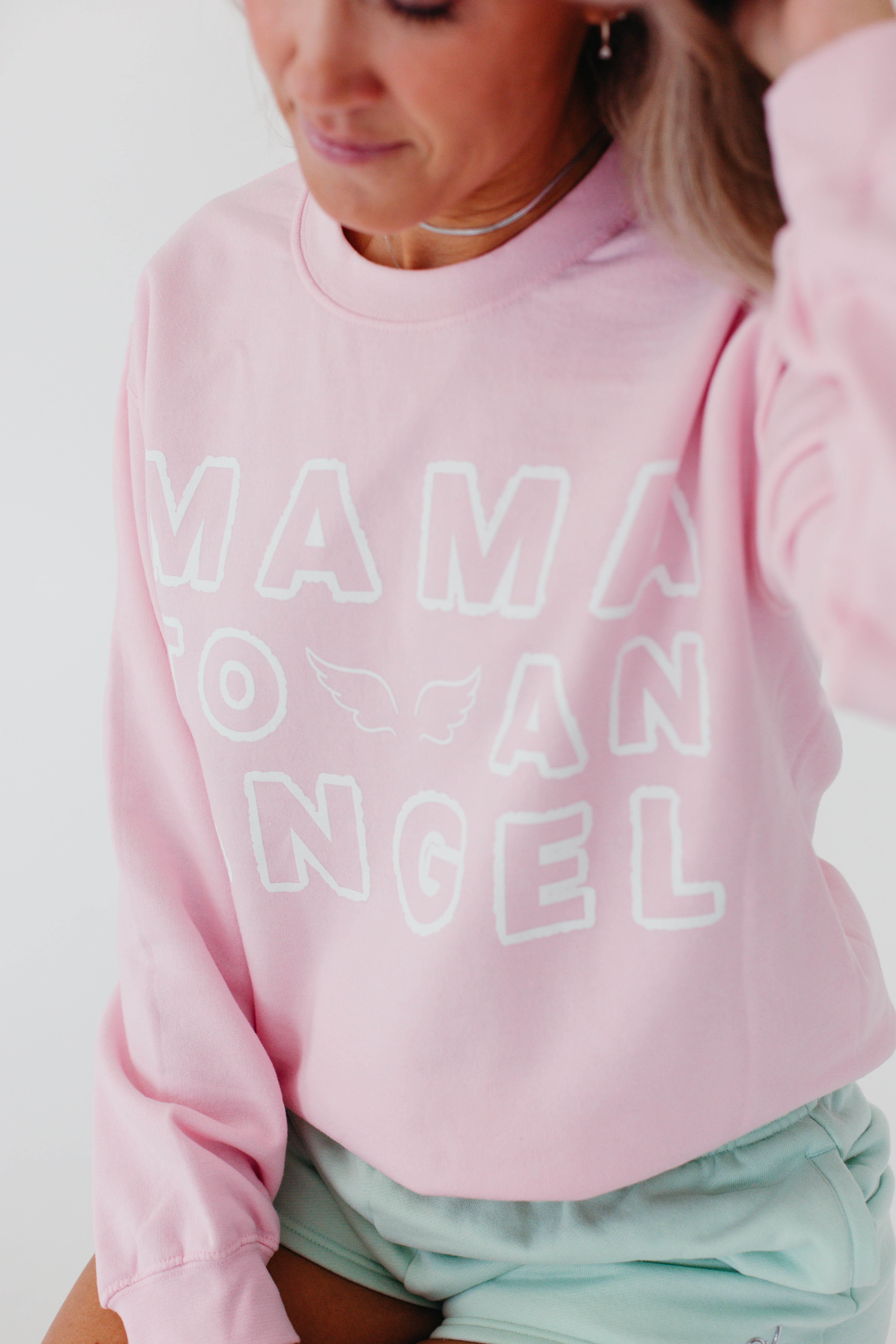 Mama To An Angel Sweatshirt - Pink